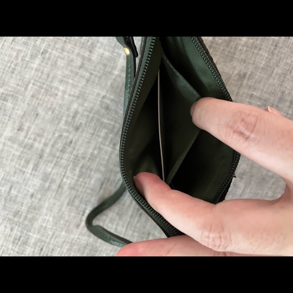 Coach Wristlet TAG ON - Picture 4 of 7